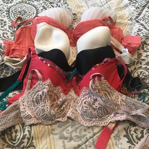 6 34C Underwire Bras